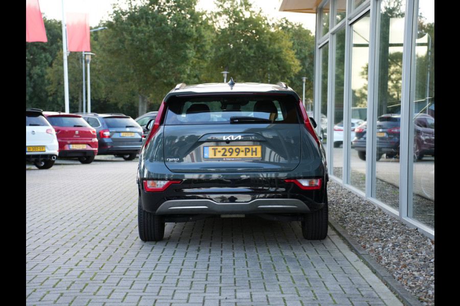 Kia Niro EV DynamicLine 64.8 kWh SOH 100% | Cruise control adaptief met stop&go en stuurhulp | Achteruitrijcamera |
