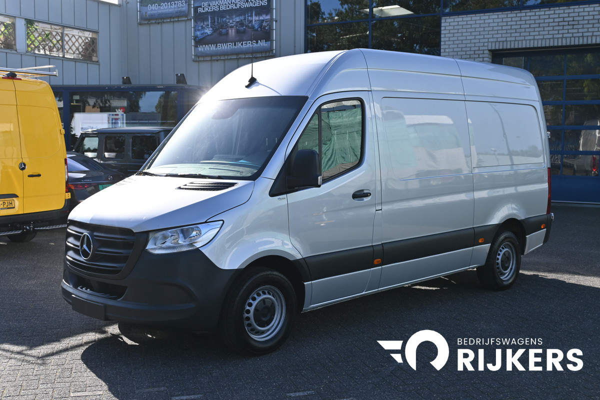 Mercedes-Benz Sprinter 317 CDI L2H2 3500 KG trekhaak, Camera, Apple Carplay/Android Auto