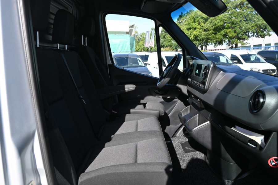Mercedes-Benz Sprinter 317 CDI L2H2 3500 KG trekhaak, Camera, Apple Carplay/Android Auto