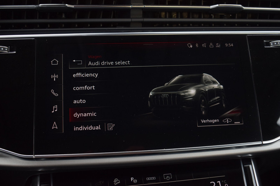 Audi Q8 55 TFSI e Quattro | Luchtvering | Trekhaak | B&O | Leer | 360 camera | 22"