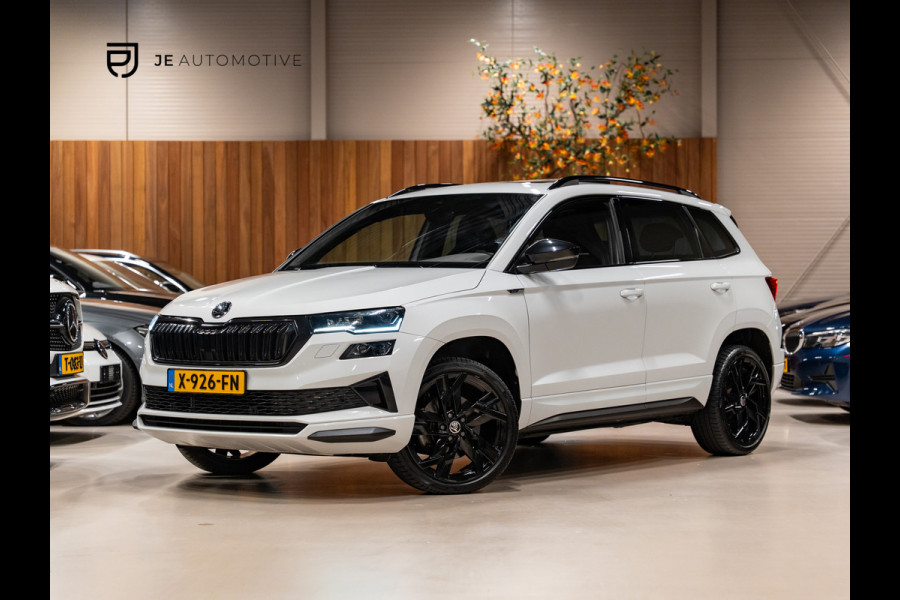 Škoda Karoq 1.5 TSI DSG ACT Sportline, Facelift, Pano, ACC, Apple Carplay, Cam, PDC, Ambiënte Light, Clima, Voll Onderhouden