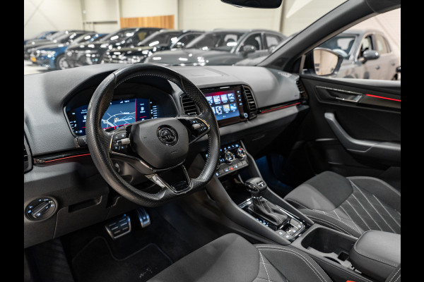 Škoda Karoq 1.5 TSI DSG ACT Sportline, Facelift, Pano, ACC, Apple Carplay, Cam, PDC, Ambiënte Light, Clima, Voll Onderhouden