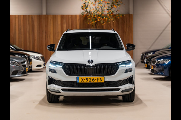 Škoda Karoq 1.5 TSI DSG ACT Sportline, Facelift, Pano, ACC, Apple Carplay, Cam, PDC, Ambiënte Light, Clima, Voll Onderhouden