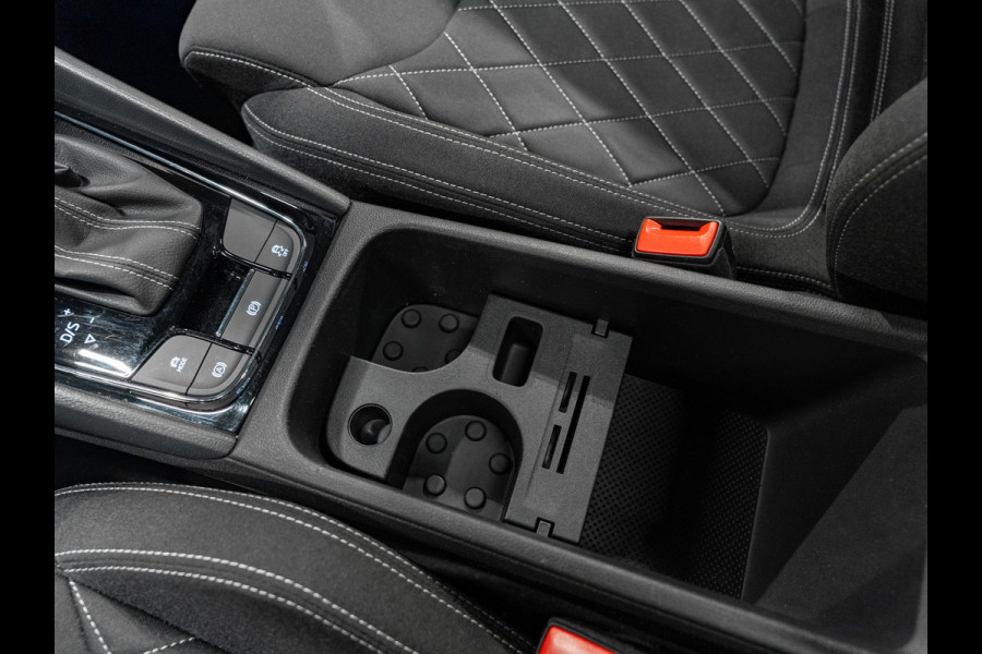 Škoda Karoq 1.5 TSI DSG ACT Sportline, Facelift, Pano, ACC, Apple Carplay, Cam, PDC, Ambiënte Light, Clima, Voll Onderhouden