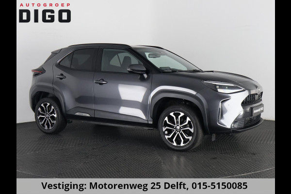Toyota Yaris Cross 1.5 HYBRIDE DYNAMIC LUXURY GARANTIE TOT 2035 CLOUD  NAVIGATIE . PARKEERSENSOREN VOOR & ACHTER . STOEL/STUUR VERWARMING .
