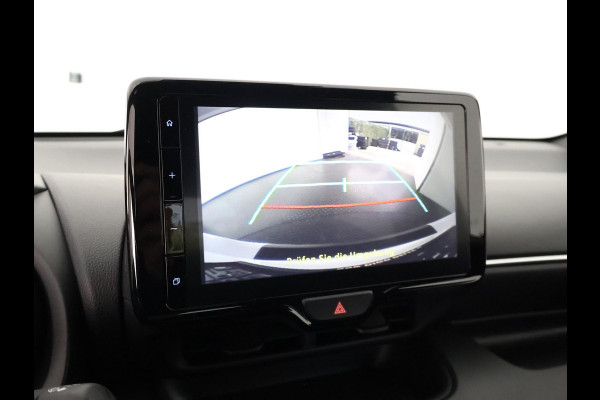Toyota Yaris 1.5 Hybrid Executive Bi-Tone | Stoelverwarming | Navigatie | Parkeersenoren | Apple Carplay & AndroidAUTO |