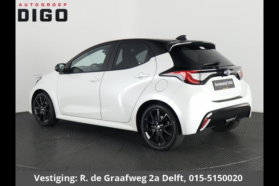 Toyota Yaris 1.5 Hybrid Executive Bi-Tone | Stoelverwarming | Navigatie | Parkeersenoren | Apple Carplay & AndroidAUTO |