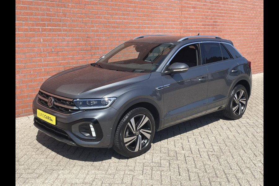 Volkswagen T-Roc 1.5 TSI 150pk DSG R-Line Navigatie Apple Carplay / Android Auto Parkeersensoren Afneembare trekhaak Park Assist Adaptive Cruise Control Elektrische achterklep Stoel- en stuurverwarming Climate Control Ledverlichting Virtual Cockpit