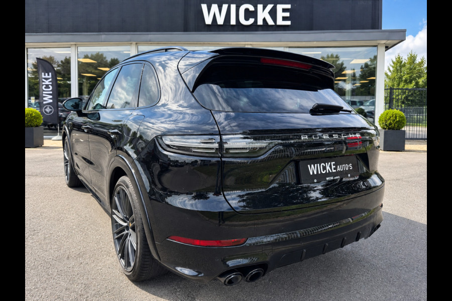 Porsche Cayenne 4.0 Turbo S E-Hybrid 680 PK Pano Softclose Sportchrone Ventilatie
