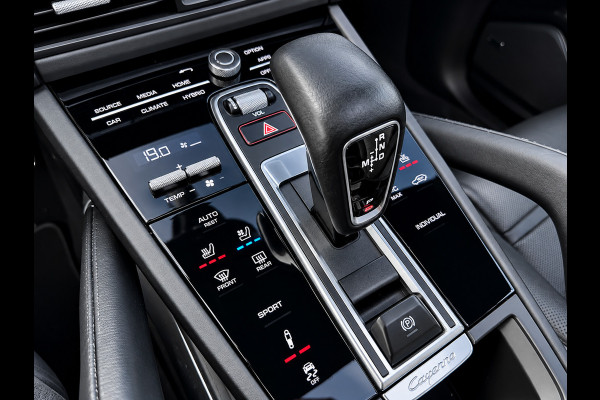 Porsche Cayenne 4.0 Turbo S E-Hybrid 680 PK Pano Softclose Sportchrone Ventilatie