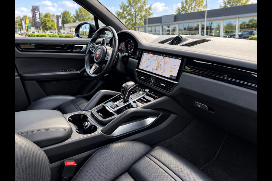 Porsche Cayenne 4.0 Turbo S E-Hybrid 680 PK Pano Softclose Sportchrone Ventilatie