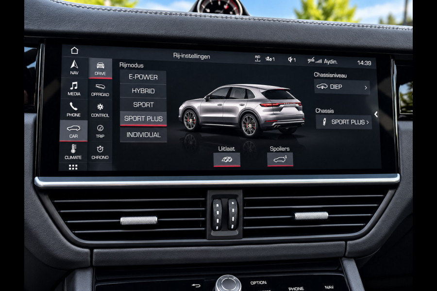 Porsche Cayenne 4.0 Turbo S E-Hybrid 680 PK Pano Softclose Sportchrone Ventilatie