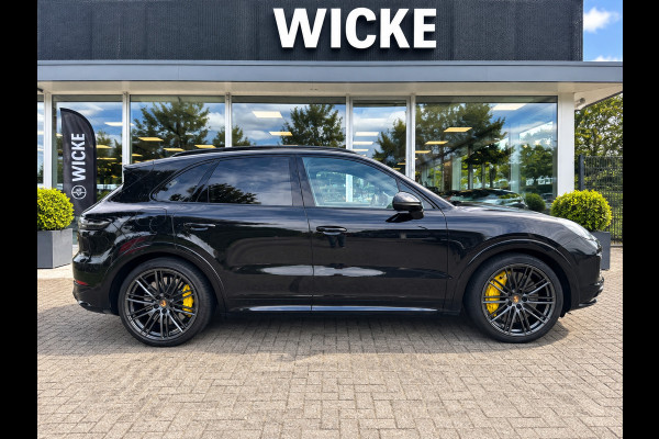 Porsche Cayenne 4.0 Turbo S E-Hybrid 680 PK Pano Softclose Sportchrone Ventilatie