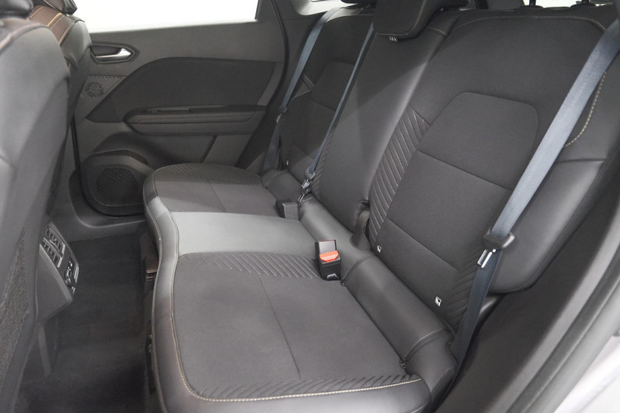 Renault Symbioz 1.6 E-Tech full hybrid 145 iconic | Elektrische Kofferklep | Elektrische Stoel | Dodehoekdetectie | Adaptieve Cruise Control