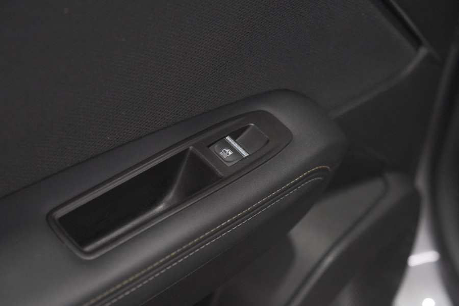 Renault Symbioz 1.6 E-Tech full hybrid 145 iconic | Elektrische Kofferklep | Elektrische Stoel | Dodehoekdetectie | Adaptieve Cruise Control