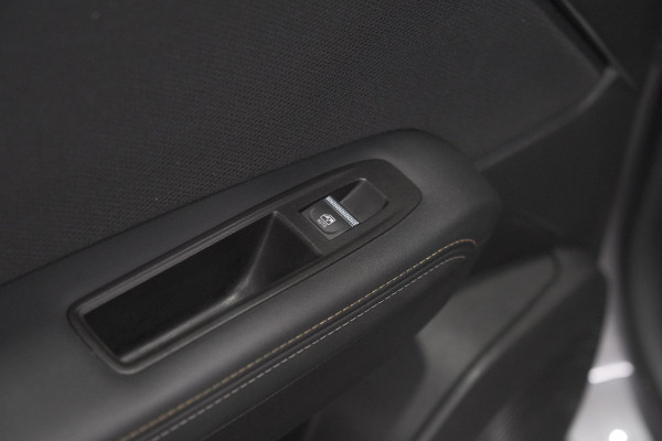 Renault Symbioz 1.6 E-Tech full hybrid 145 iconic | Elektrische Kofferklep | Elektrische Stoel | Dodehoekdetectie | Adaptieve Cruise Control