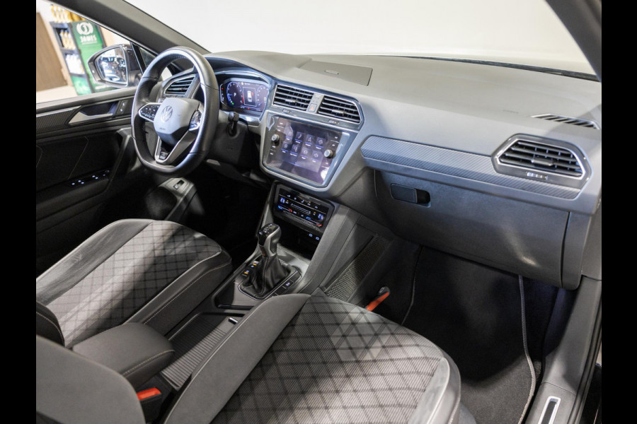 Volkswagen Tiguan 1.5 TSI 2x R-Line Business+ / 150pk / Trekhaak / NAP / Rondomzicht camera / Keyless /