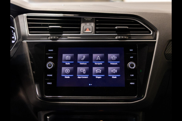 Volkswagen Tiguan 1.5 TSI 2x R-Line Business+ / 150pk / Trekhaak / NAP / Rondomzicht camera / Keyless /