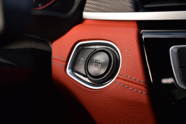 BMW X2 M -SPORT M35iA 306PK HIGH EXECUTIVE M-SPORT HARMAN-KARDON/CAMERA/PANORAMADAK