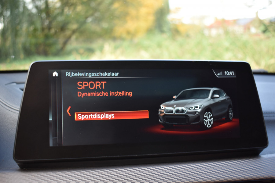 BMW X2 M -SPORT M35iA 306PK HIGH EXECUTIVE M-SPORT HARMAN-KARDON/CAMERA/PANORAMADAK
