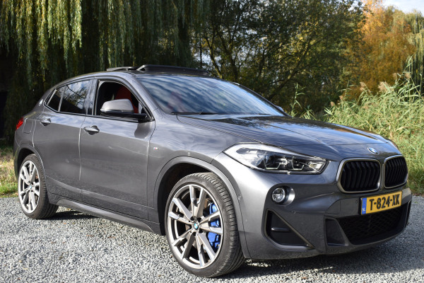 BMW X2 M -SPORT M35iA 306PK HIGH EXECUTIVE M-SPORT HARMAN-KARDON/CAMERA/PANORAMADAK