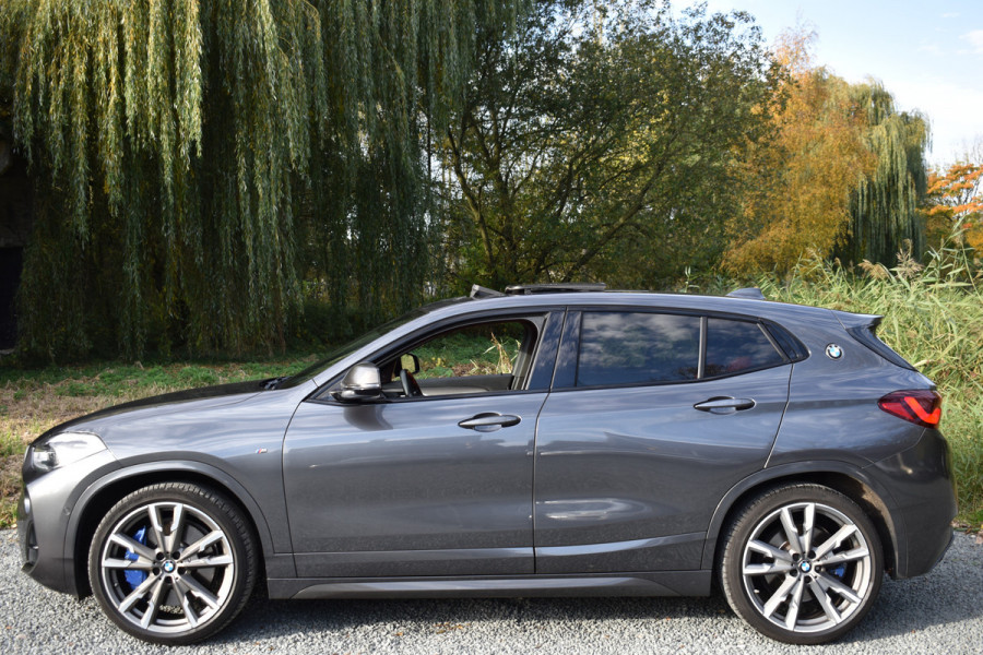 BMW X2 M -SPORT M35iA 306PK HIGH EXECUTIVE M-SPORT HARMAN-KARDON/CAMERA/PANORAMADAK