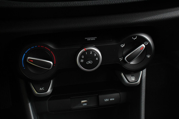 Kia Picanto 1.0 DPi DynamicLine Automaat Navigatie Apple Carplay/Android Auto Airco Camera Lichtmetalen velgen Cruise Control