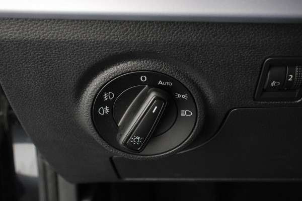 Seat Ibiza 1.0 TSI 110pk DSG FR Automaat Navigatie Apple Carplay/Android Auto Camera Parkeersensoren Adaptive cruise control Keyless Entry/Start Virtual Cockpit Stoelverwarming Ledverlichting Getinte ramen