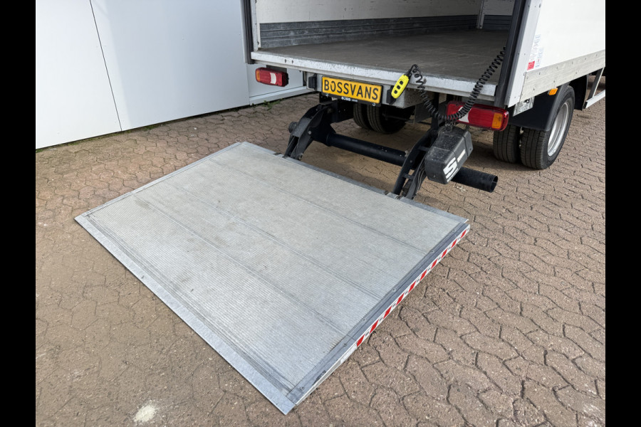 Iveco Daily 35C16 3.0 160PK Bakwagen Laadklep Zijdeur Camera Climate Control Bluetooth Luchtgeveerde stoel Meubelbak Koffer