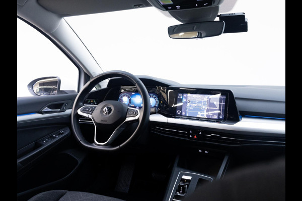 Volkswagen Golf Variant 1.0 eTSI Life 110pk DSG| Camera| Navi| extra getint glas