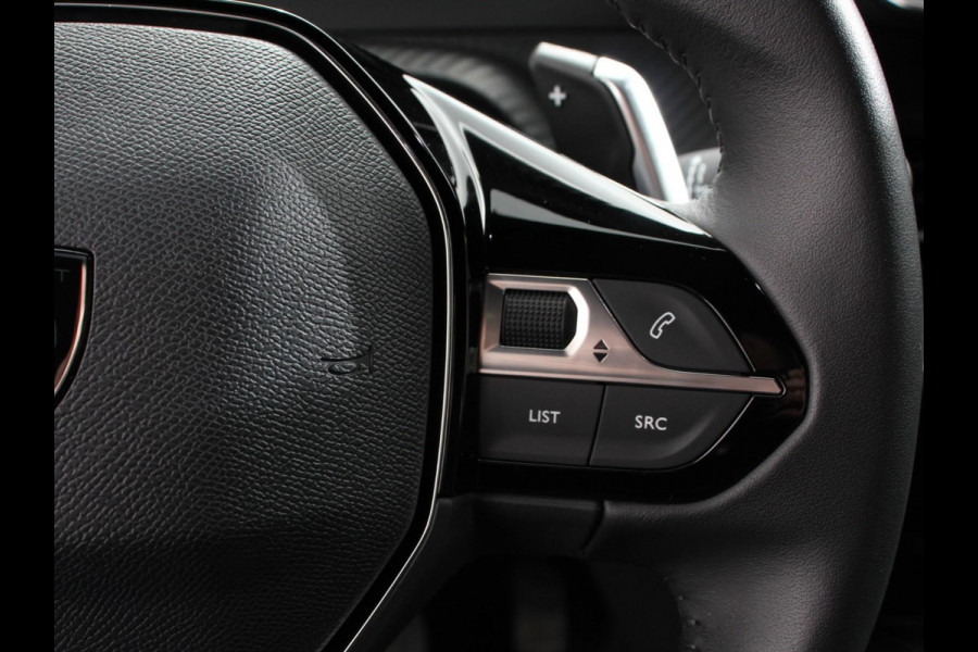 Peugeot 2008 1.2 Hybrid 136 pk Automaat Allure Navigatie Apple Carplay/Android Auto Climate Control Led Parkeer sensoren Cruise Control Stoelverwarming