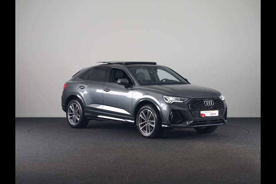 Audi Q3 Sportback 45 TFSI e S Edition 245pk | Panoramadak | Navigatie | Stoelverwarming | Afgevlakt stuurwiel | Parkeercamera