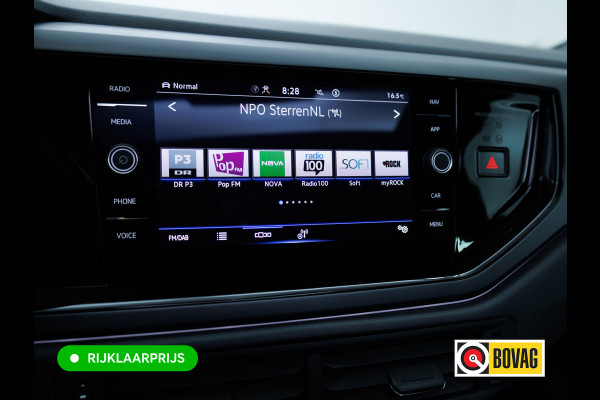 Volkswagen Polo 1.0 TSI R-Line Buss. 110 PK | Panok | Stoelverwarming | Adapt. Cruise | Travel Assist | Led | Sfeerverlichting| Automatisch inparkeren, Grootlicht assistent, Side assist, Apple Carplay/Android auto