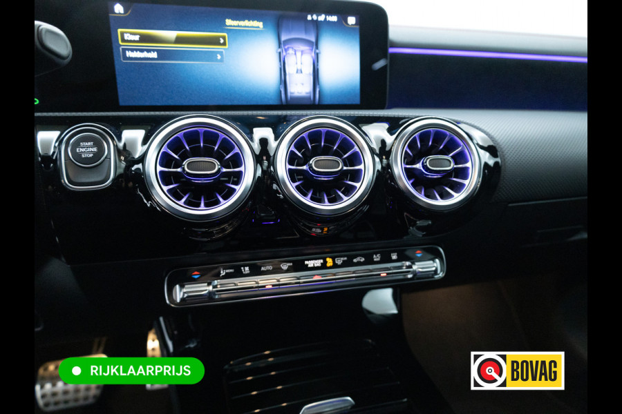 Mercedes-Benz CLA-Klasse Shooting Brake 250 e AMG Line Night Pack 218 PK | Panoramadak | Afn. trekhaak | Stoelverwarming | Navigatie | Sfeerverlichting Camera, Car-play, , Multibeam led, 19"LMV