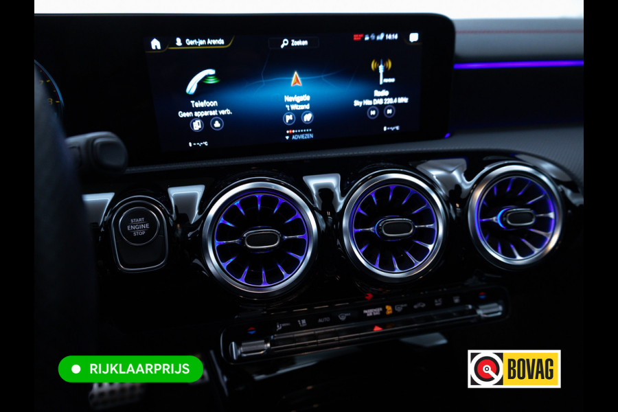 Mercedes-Benz CLA-Klasse Shooting Brake 250 e AMG Line Night Pack 218 PK | Panoramadak | Afn. trekhaak | Stoelverwarming | Navigatie | Sfeerverlichting Camera, Car-play, , Multibeam led, 19"LMV