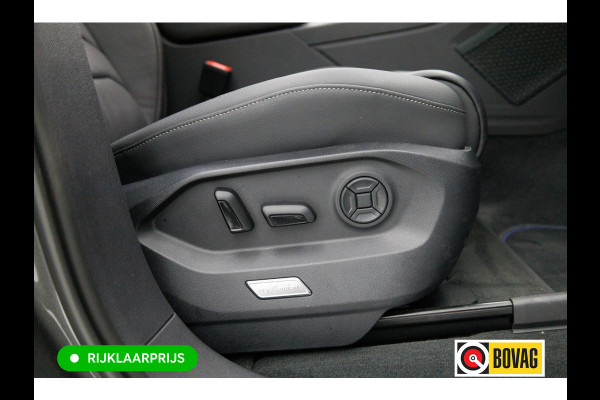 Volkswagen Touareg 3.0 TSi 4MOTION R-line 462 PK | Panoramadak | Luchtvering | Leer | Travel Assist | El.verstelbare stoel met geheugen, Wegklapbare trekhaak, Stoel- stuurverwarming, Keyless, Sfeerverlichting