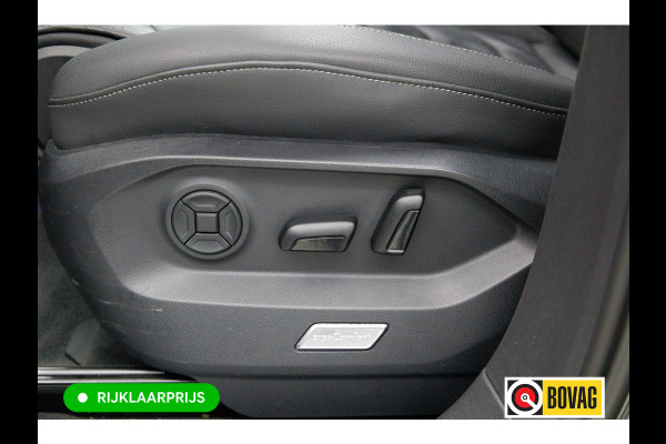 Volkswagen Touareg 3.0 TSi 4MOTION R-line 462 PK | Panoramadak | Luchtvering | Leer | Travel Assist | El.verstelbare stoel met geheugen, Wegklapbare trekhaak, Stoel- stuurverwarming, Keyless, Sfeerverlichting