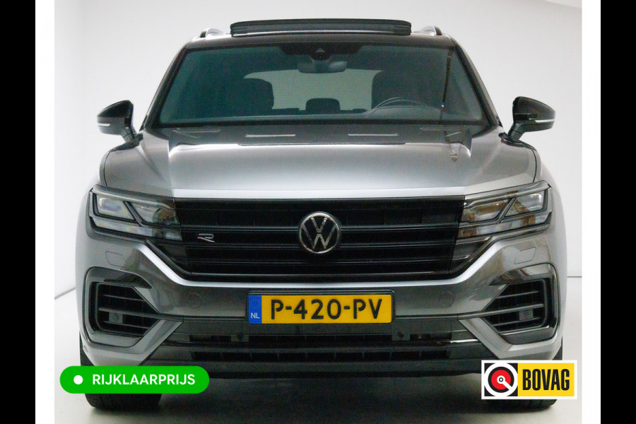 Volkswagen Touareg 3.0 TSi 4MOTION R-line 462 PK | Panoramadak | Luchtvering | Leer | Travel Assist | El.verstelbare stoel met geheugen, Wegklapbare trekhaak, Stoel- stuurverwarming, Keyless, Sfeerverlichting