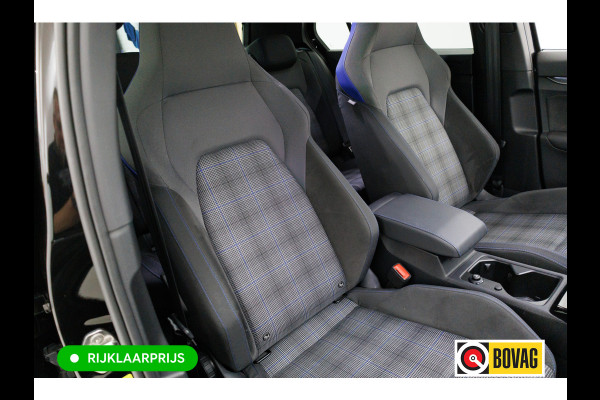 Volkswagen Golf 1.5 eHybrid GTE Black 272 PK automaat | IQ Led | Elec. trekhaak | Headup | Stoel- & stuurverw. | PDC V + A, Camera, App. connect, Navigatie, 131 KM actieradius (WLTP)