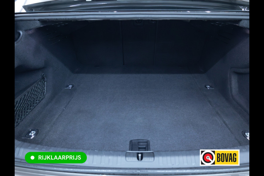 Audi A6 Limousine 45 TFSI Sport S-line | 20" LMV | Panoramadak | Adaptive cruise | Navigatie | Stoelverwarming, Parkeersensoren voor en achter