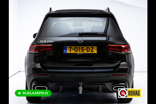Mercedes-Benz Glb 200 AMG Line Night Pakket Panoramadak | Elec. trekhaak | Matrix Led | Elec. achterklep | Stoelverwarming | Camera | Navigatie, Cruise, Apple Carplay/app. connect