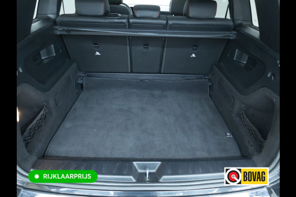 Mercedes-Benz Glb 200 AMG Line Night Pakket Panoramadak | Elec. trekhaak | Matrix Led | Elec. achterklep | Stoelverwarming | Camera | Navigatie, Cruise, Apple Carplay/app. connect