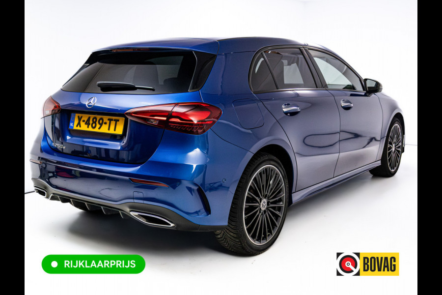 Mercedes-Benz A-Klasse 250 e AMG Line | Pano dak | Stoelverw. | Cruise | 19"all season | Sfeerverlichting | Climate control | Navigatie