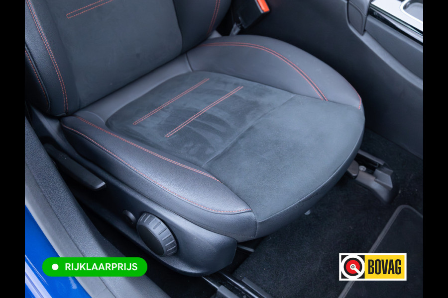 Mercedes-Benz A-Klasse 250 e AMG Line | Pano dak | Stoelverw. | Cruise | 19"all season | Sfeerverlichting | Climate control | Navigatie