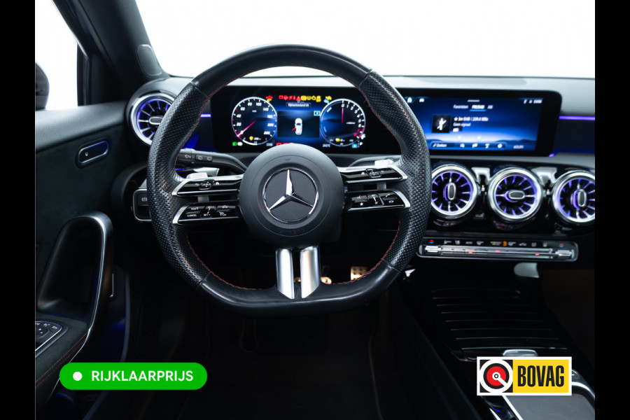 Mercedes-Benz A-Klasse 250 e AMG Line | Pano dak | Stoelverw. | Cruise | 19"all season | Sfeerverlichting | Climate control | Navigatie