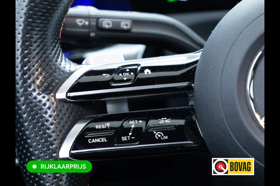 Mercedes-Benz A-Klasse 250 e AMG Line | Pano dak | Stoelverw. | Cruise | 19"all season | Sfeerverlichting | Climate control | Navigatie