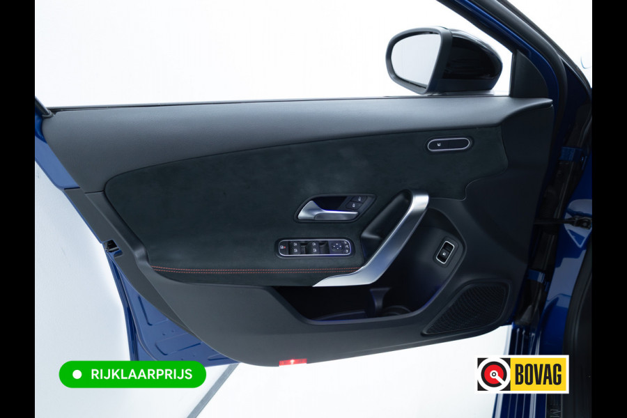 Mercedes-Benz A-Klasse 250 e AMG Line | Pano dak | Stoelverw. | Cruise | 19"all season | Sfeerverlichting | Climate control | Navigatie