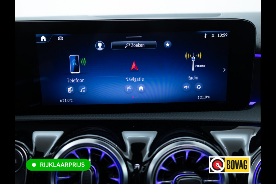 Mercedes-Benz A-Klasse 250 e AMG Line | Pano dak | Stoelverw. | Cruise | 19"all season | Sfeerverlichting | Climate control | Navigatie