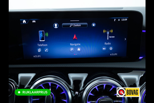 Mercedes-Benz A-Klasse 250 e AMG Line | Pano dak | Stoelverw. | Cruise | 19"all season | Sfeerverlichting | Climate control | Navigatie