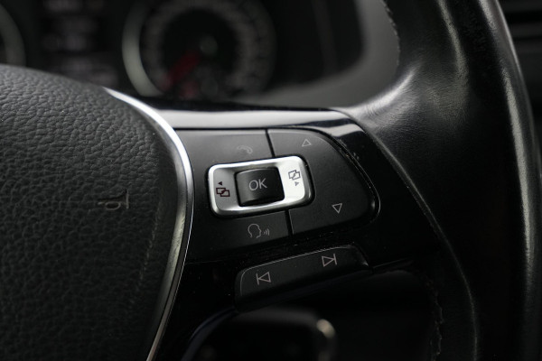 Volkswagen Transporter 2.0 TDI L1H1 Led DSG Leer Carplay 3 persoons